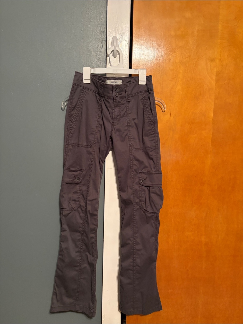 Hollister Women's Boot Cut Cargo Pants - Dark Charcoal